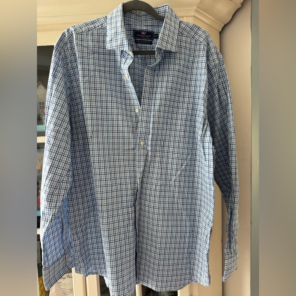 Vineyard Vines Blue and White Plaid Shirt
